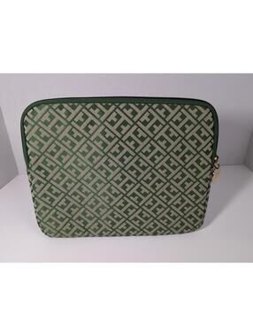 Tommy Hilfiger Zip Around Tablet Case TH Pattern Green Gold Logo 10.5” x 8” A144